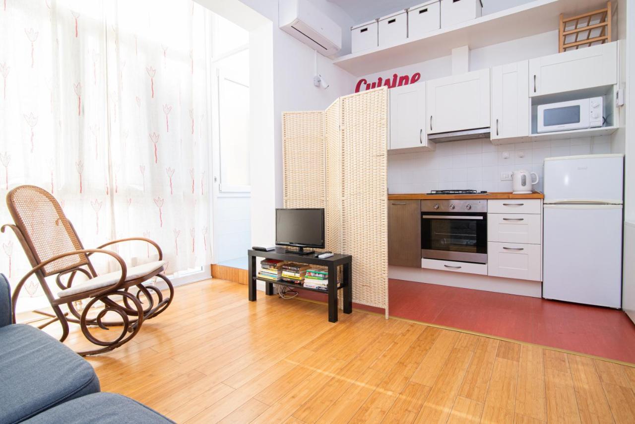 Barcelona Cozy Apartment Kültér fotó